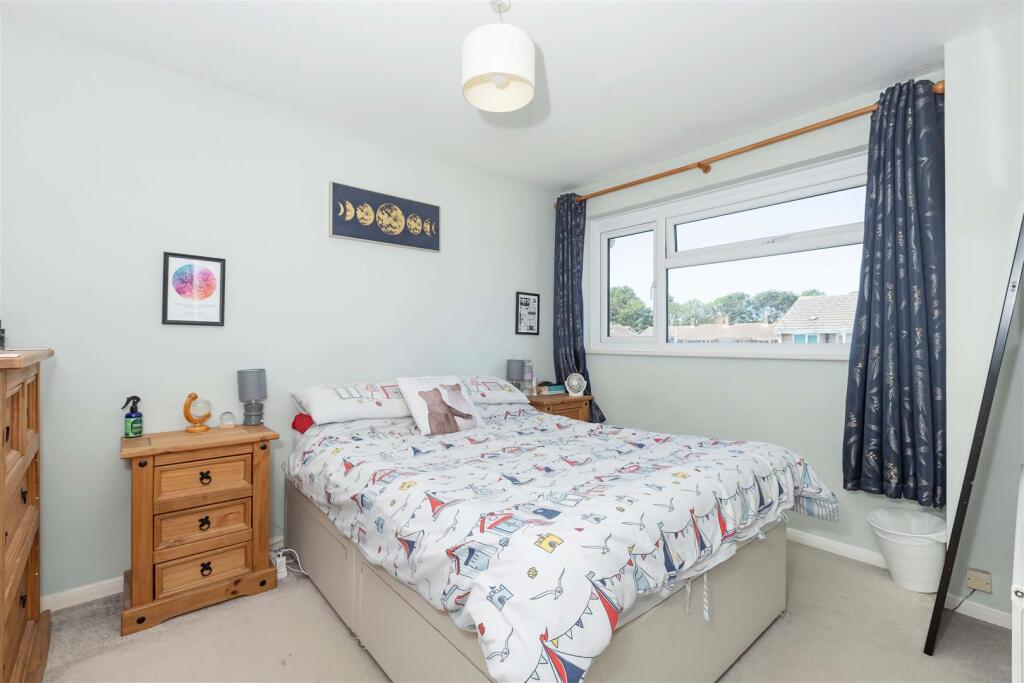 House in Worthing, West Sussex - View 4