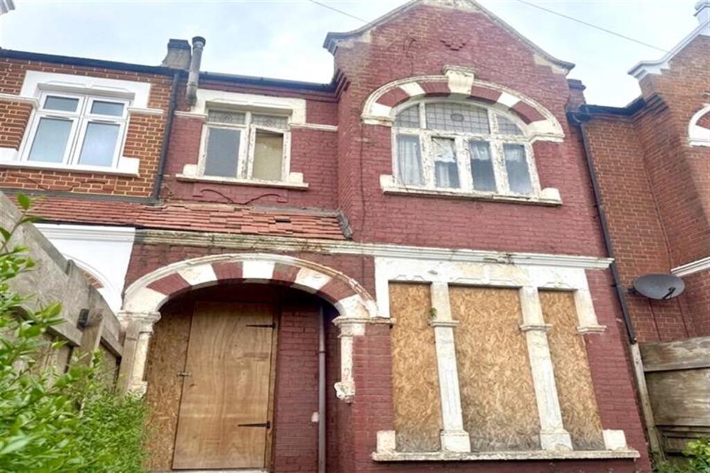 Main image of property: Gleneagle Road, SW16