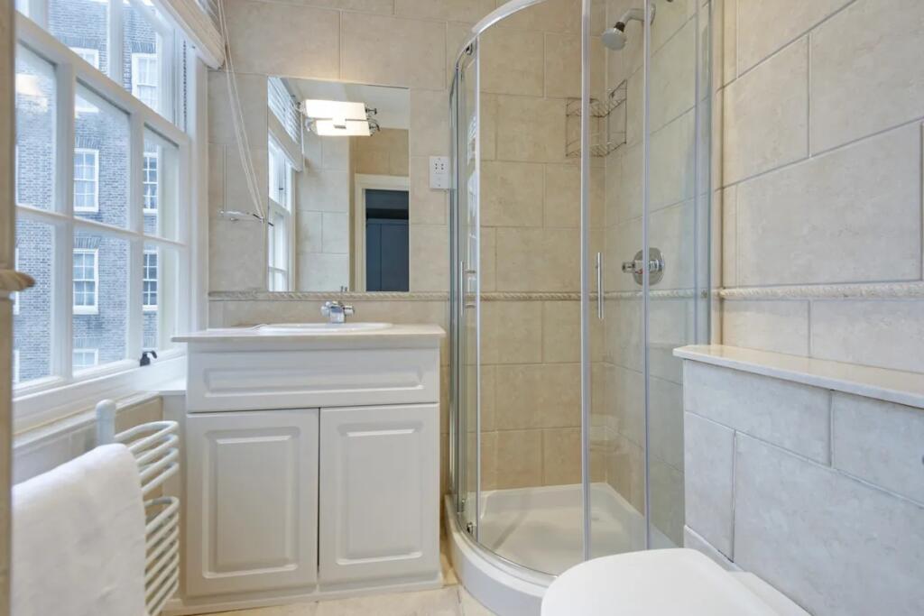 3 bedroom flat for rent