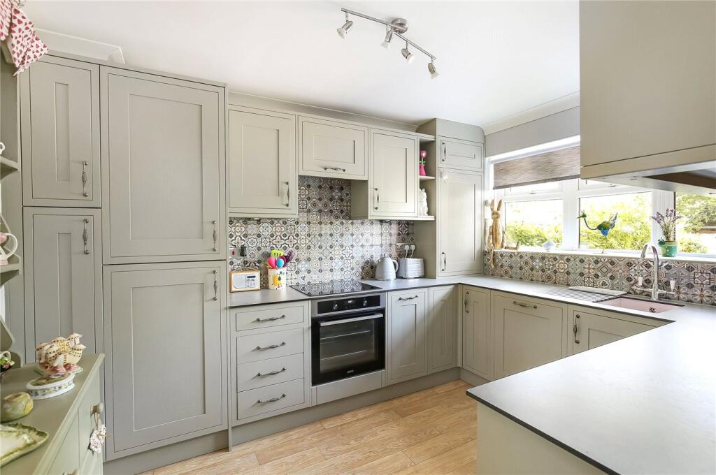 House in Southampton - View 2