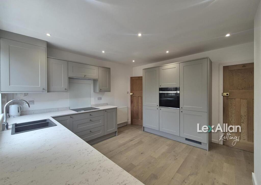 Main image of property: Lyndhurst Drive, Stourbridge