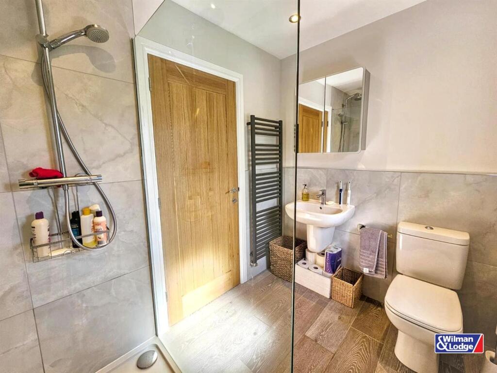 Additional image 9 of Brow Top Close, Glusburn