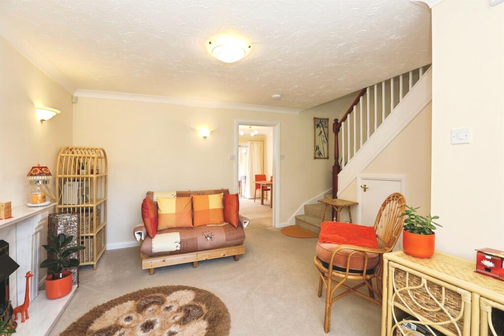 House in Horsham, West Sussex - View 4