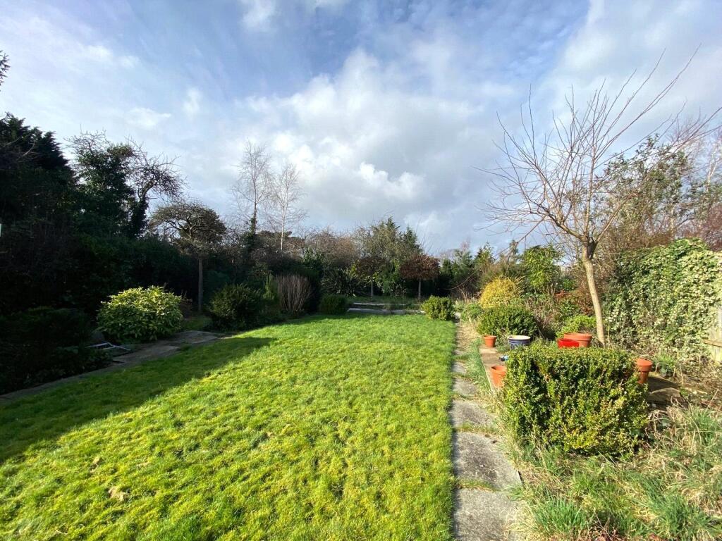 Park Drive, Sandiacre, Nottingham, Derbyshire, NG10 photo 4