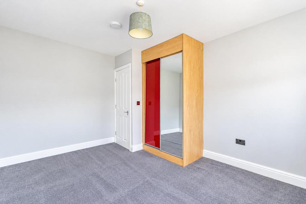 Apartment in York - More