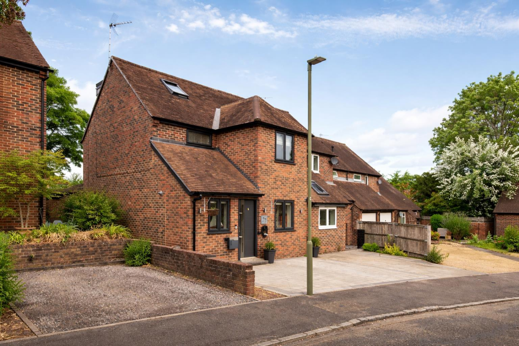 Main image of property: The Close, Henley-On-Thames