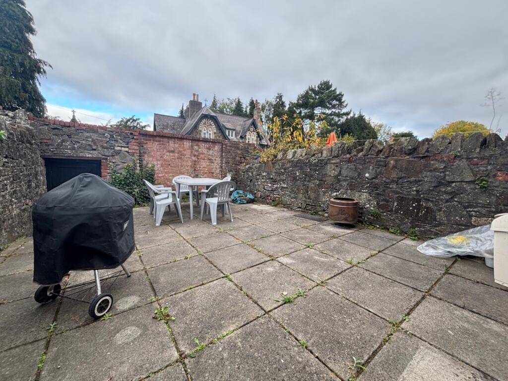 Property photo 11
