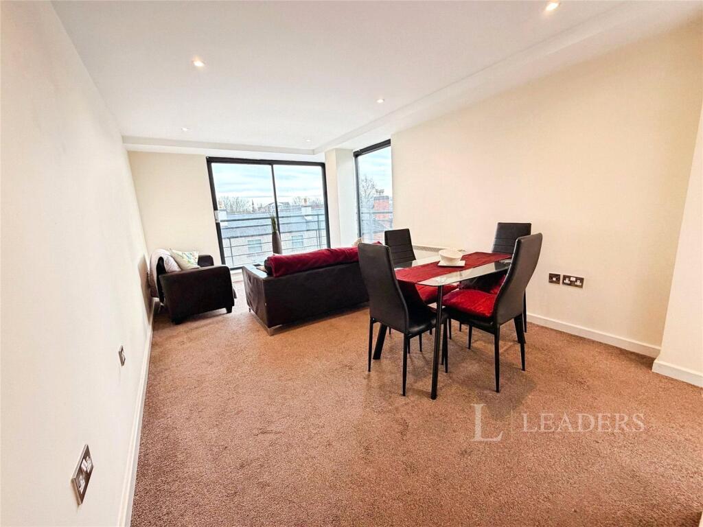 Apartment in Birmingham, Rea Valley, Digbeth - View 4