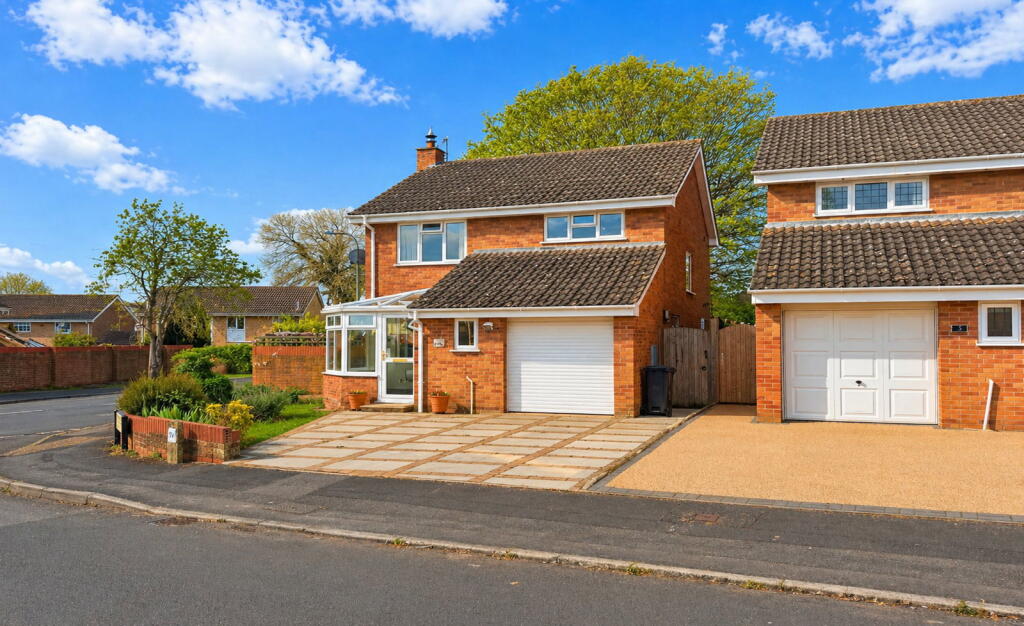 Main image of property: Cherington Road - a sought after address in the Trendlewood area of Nailsea