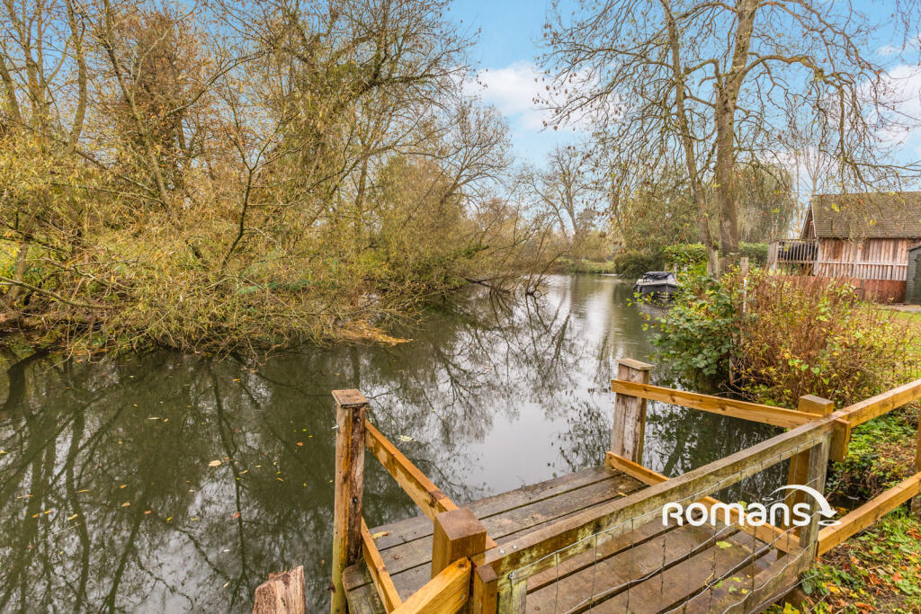 Main image of property: The Warren, Caversham, Reading, RG4