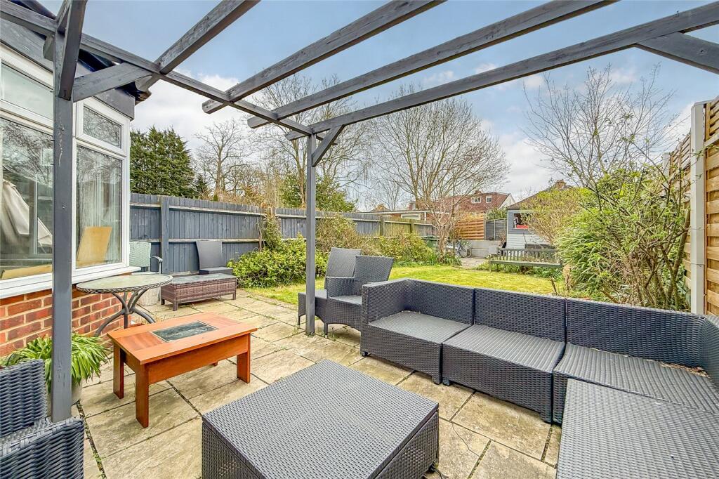 Additional image 12 of Wynchlands Crescent, St. Albans, Hertfordshire, AL4