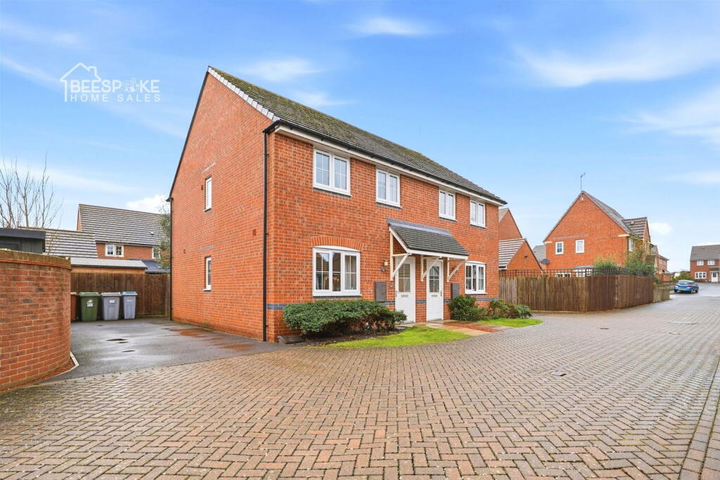 Main image of property: Farnsfield