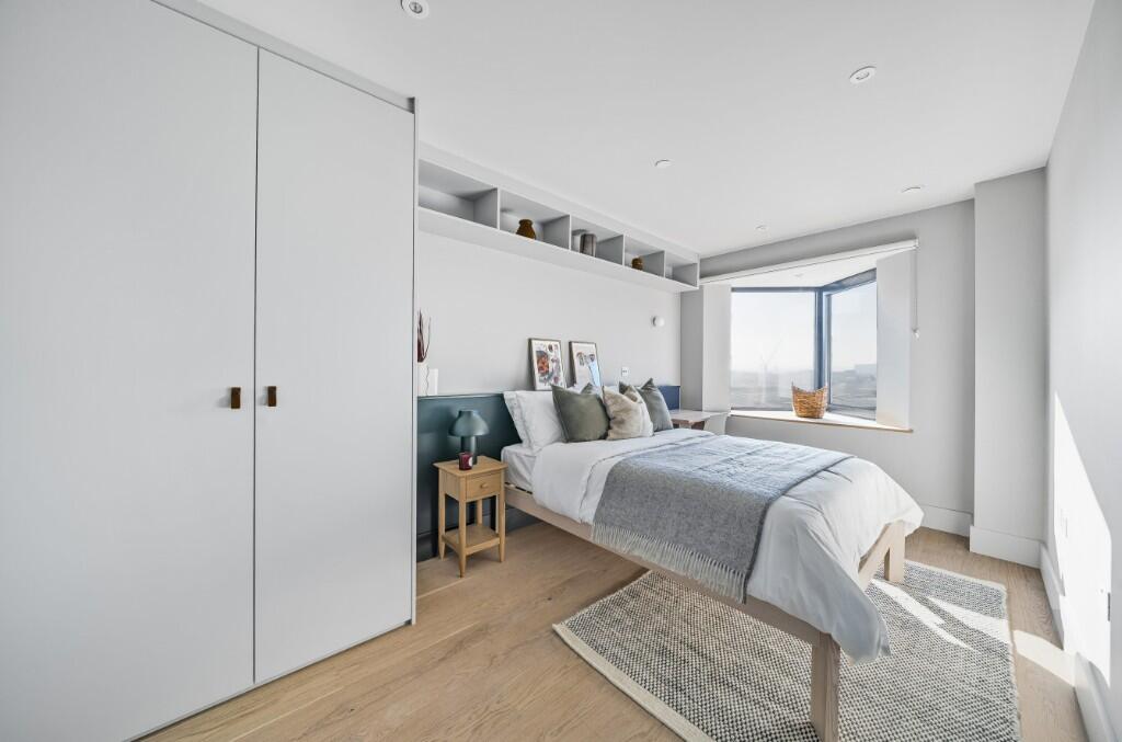 Main image of property: Crimscott Street, London, SE1