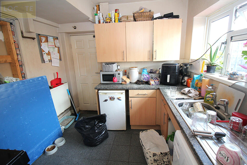 Woodbridge Road, Flixton photo 4