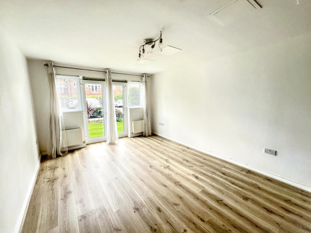 Main image of property: Coopers Court, Turners Close, Whetstone, London, N20