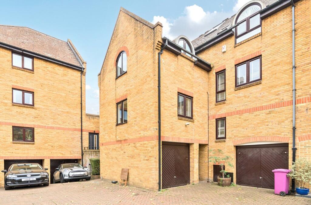 Main image of property: Waveney Close, Wapping, E1W