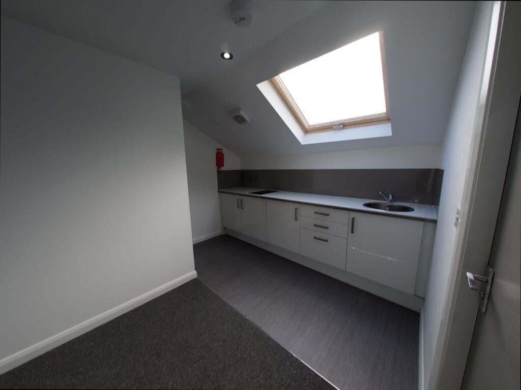 Apartment in Wigan, Greater Manchester - View 3