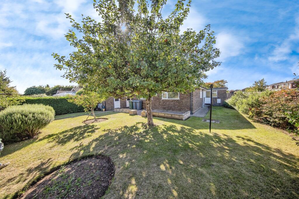 House in East Suffolk, Bixley, Rushmere St Andrew - View 3