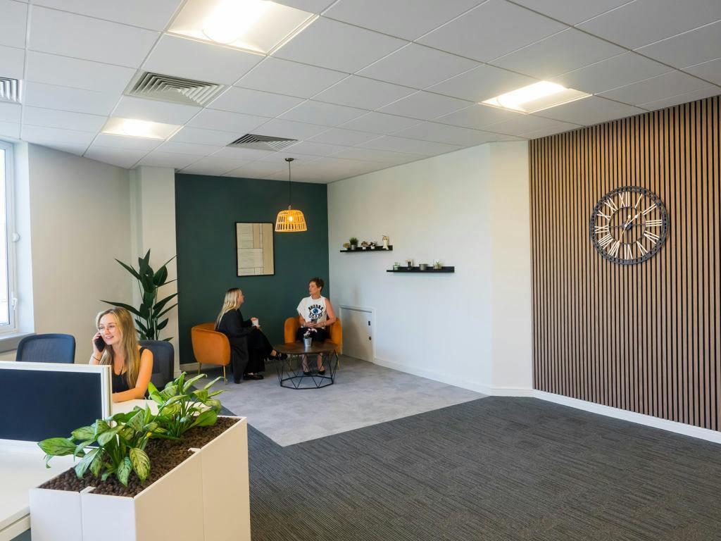 heathrow-boulevard-building-2-office-space-offices-heathrow-2.jpg