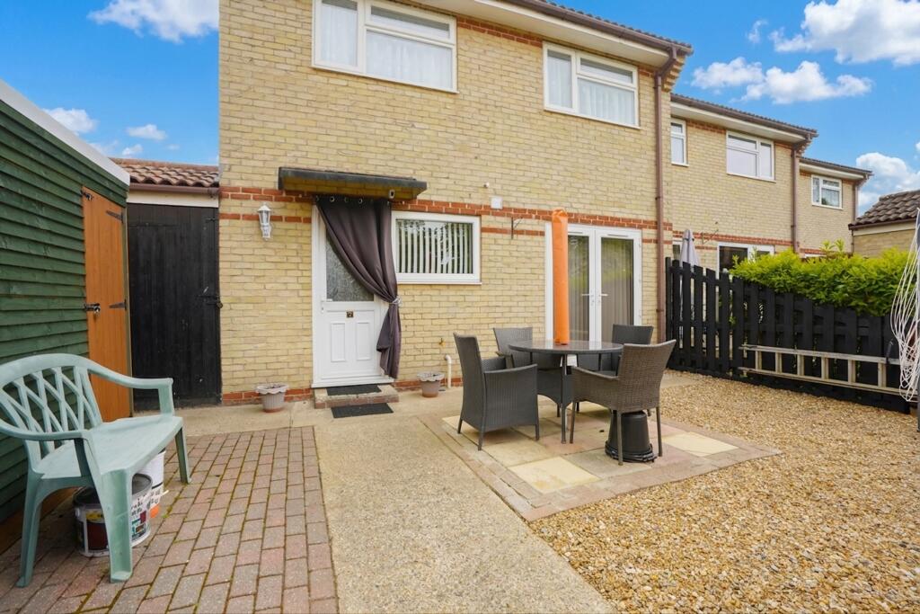 House in West Suffolk, Studlands Park, Newmarket - View 4