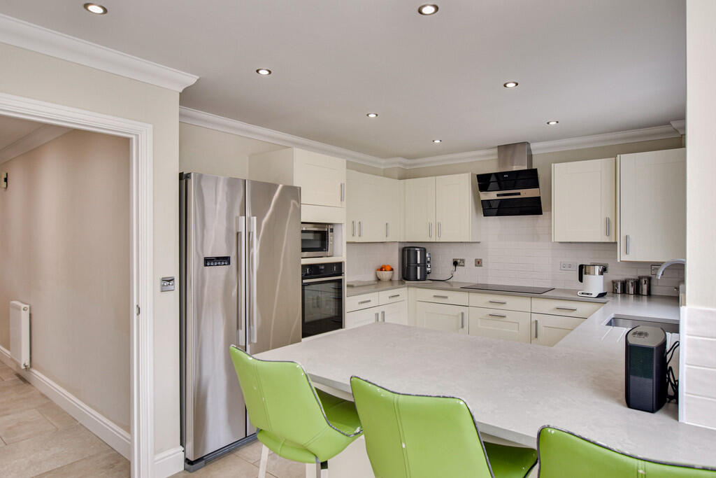 House in Uttlesford, Flitch Green - View 5