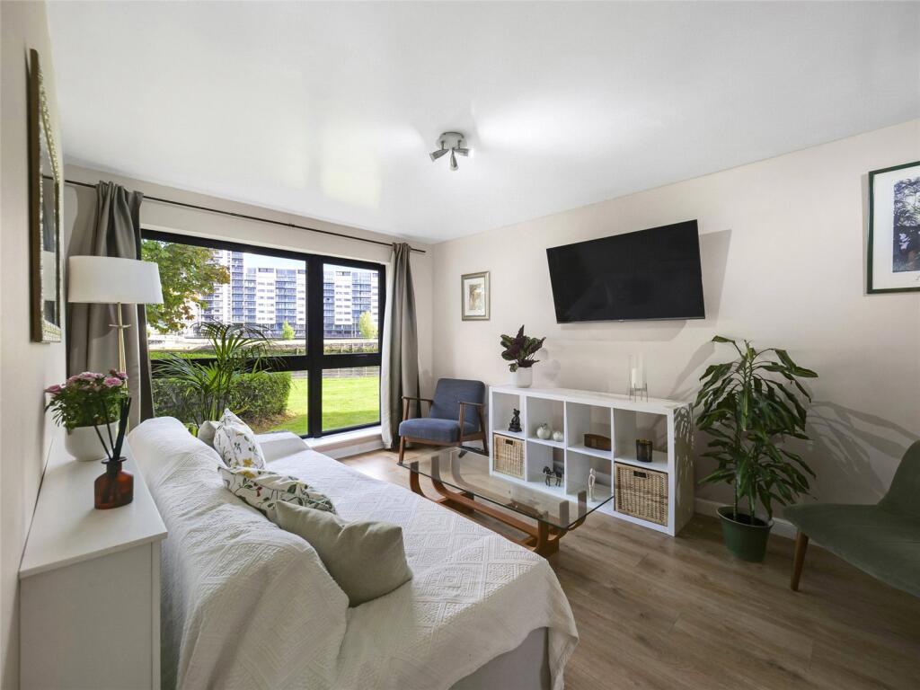 Main image of property: Mavisbank Gardens, Glasgow, Glasgow City, G51