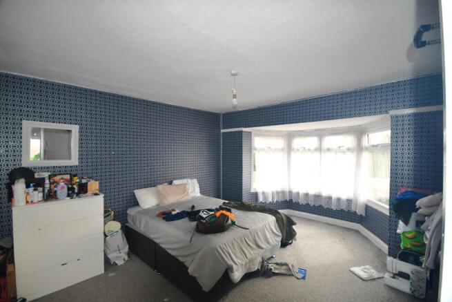 2 howley grange bedroom 2.JPG