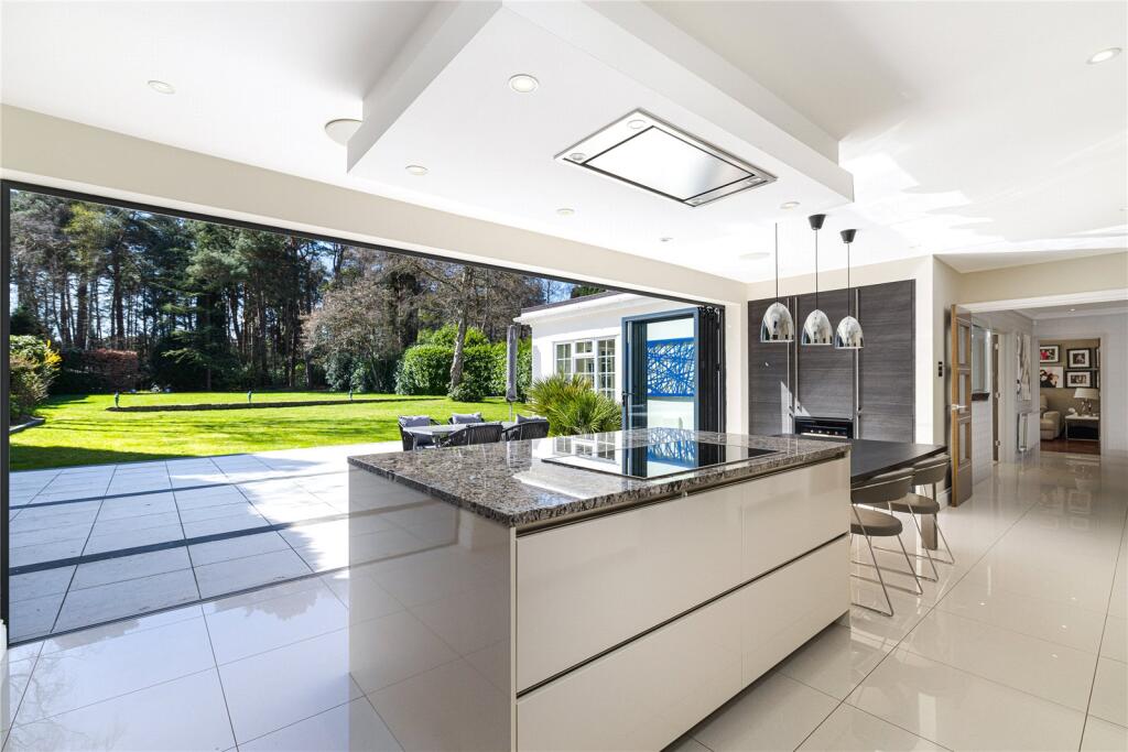 6, Prince Consort Drive, Ascot, Berkshire, SL5 photo 4