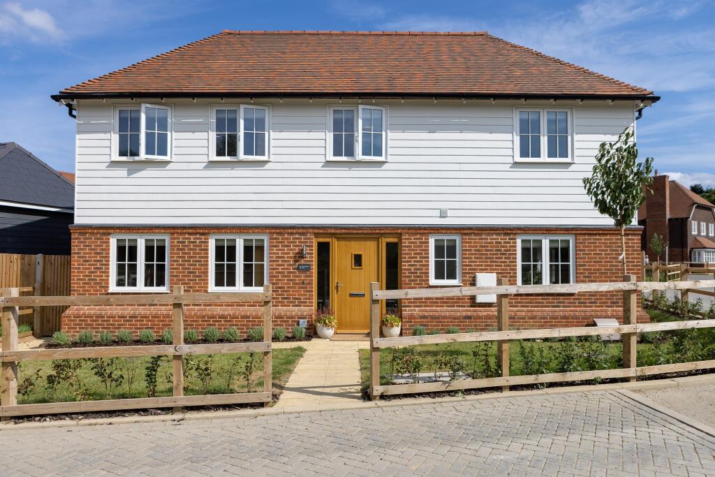Main image of property: Roundwell Park, Bearsted, Maidstone