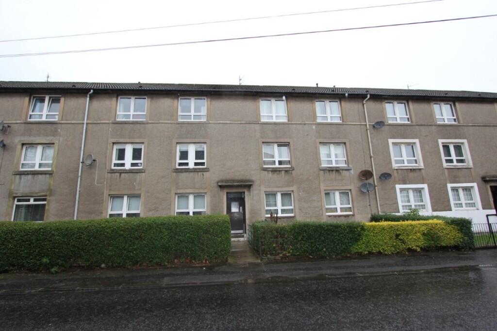 Main image of property: RUTHERGLEN, RICHMOND PLACE G73 3BA - UNFURNISHED