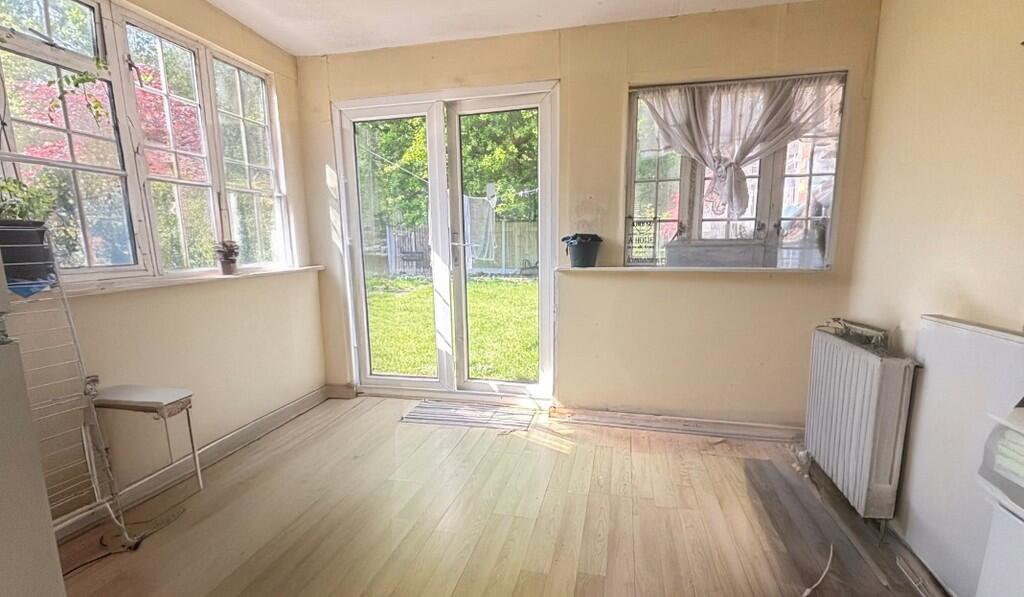 Bain Avenue, Camberley - View 3