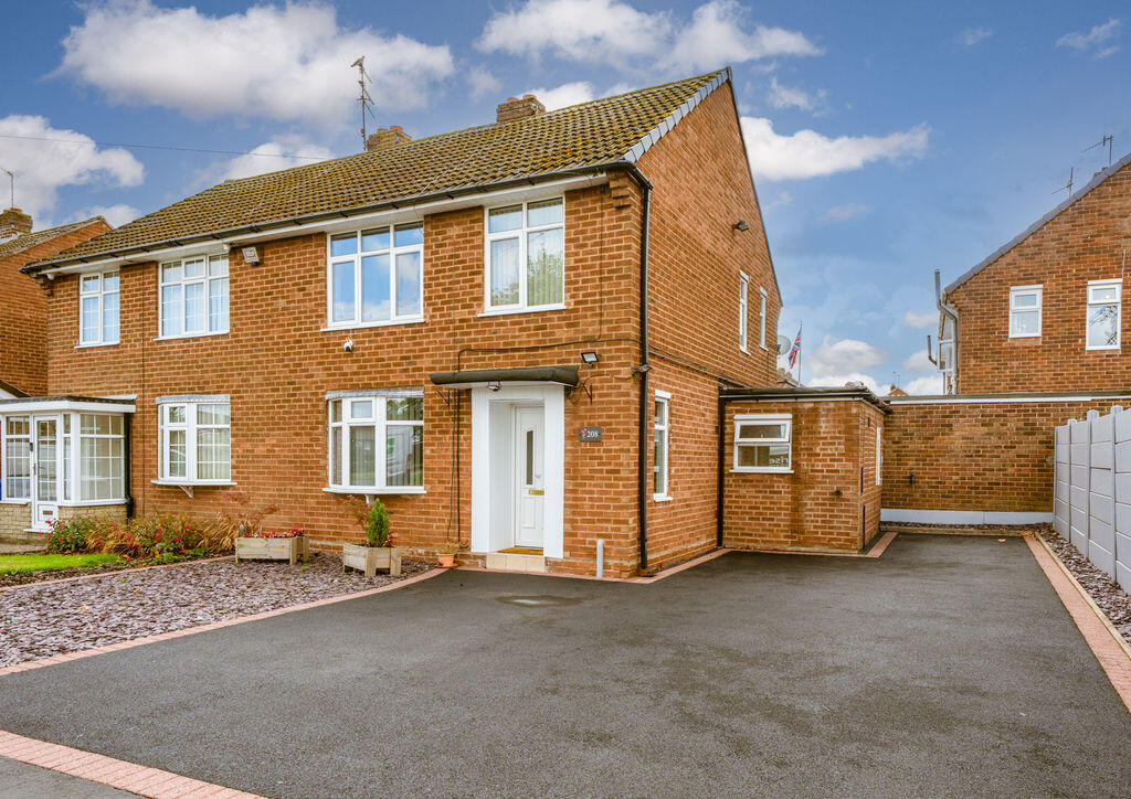 Main image of property: Bromley Lane, Kingswinford