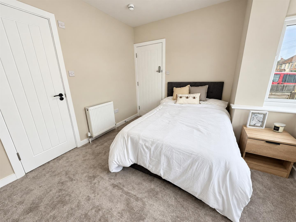 House in Bristol - View 2