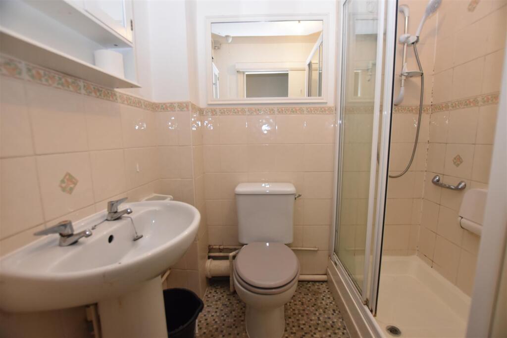 Apartment in Chelmsford, South Woodham Ferrers - More