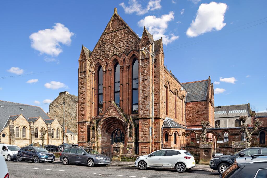 Main image of property: Queens Drive, Flat 0-1, Queens Park, Glasgow, G42 8QZ