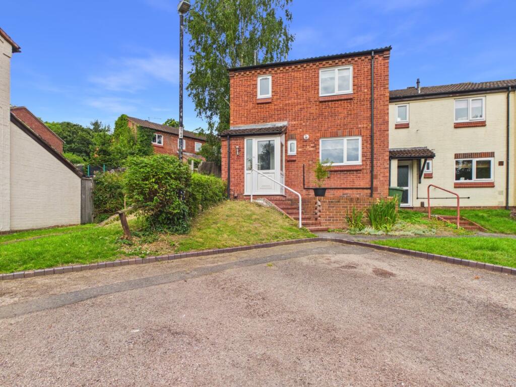 Main image of property: High Trees Close, Redditch, Worcestershire, B98
