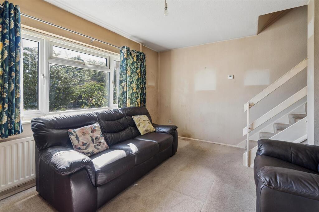 House in Luton - More