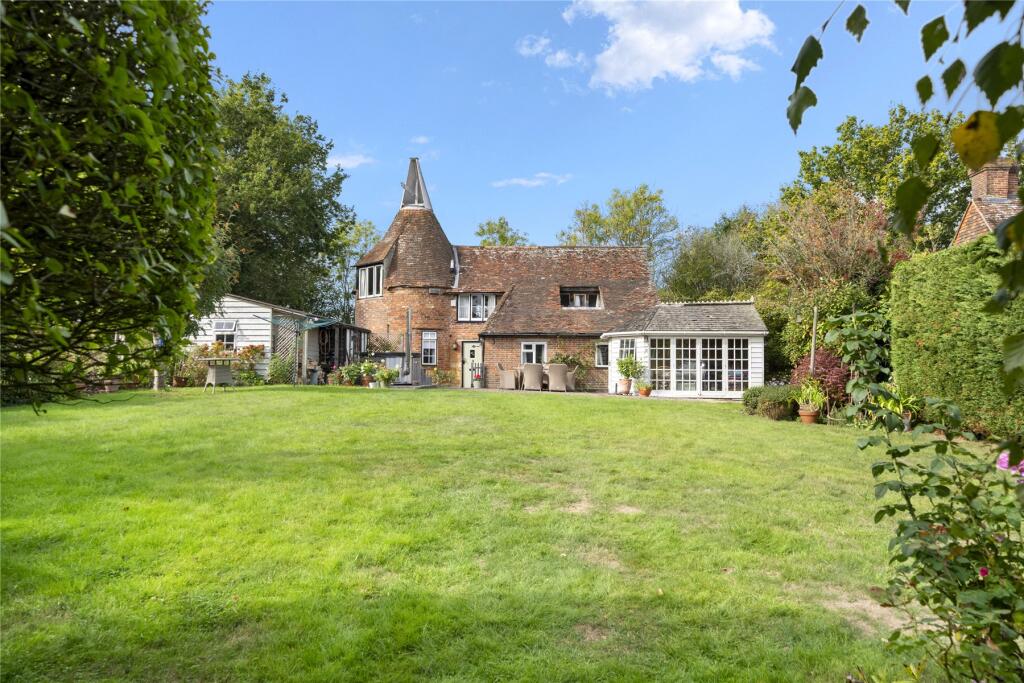 Main image of property: Maidstone Road, Horsmonden, Tonbridge, Kent, TN12