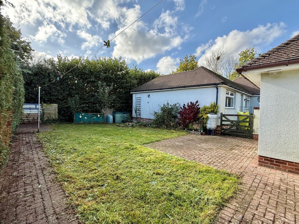 Newton Road, Kingsteignton, TQ12 photo 4