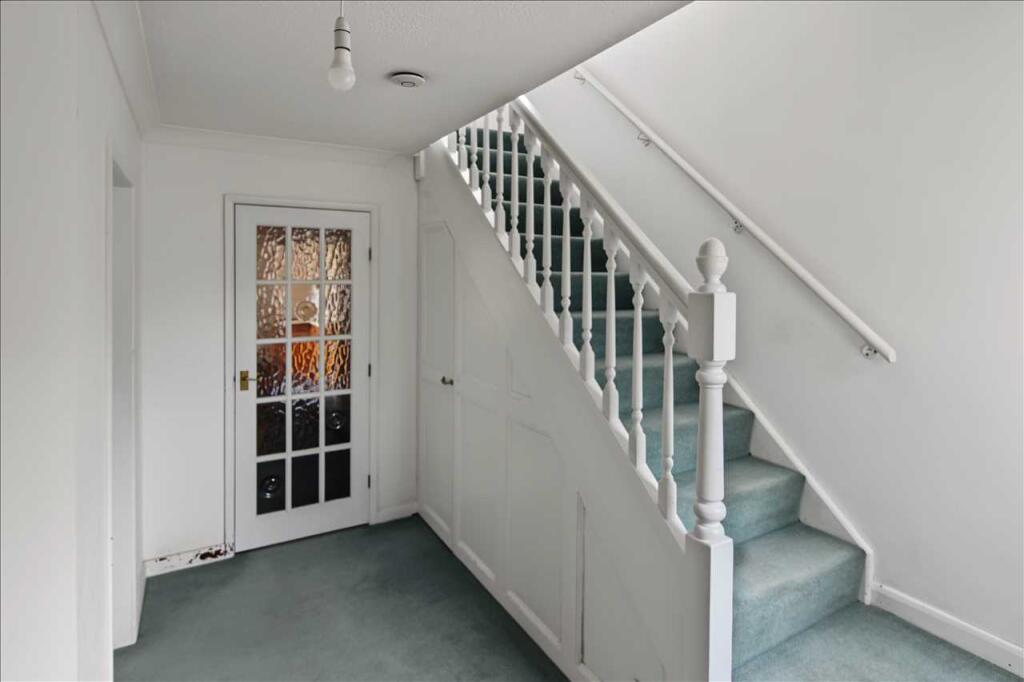 House in Broxtowe, Swingate, Kimberley - View 3
