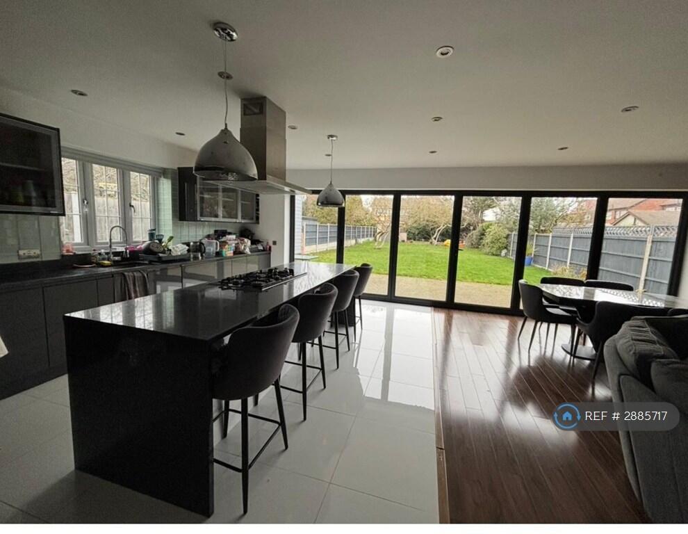 Main image of property: Lambs Lane North, Rainham, RM13