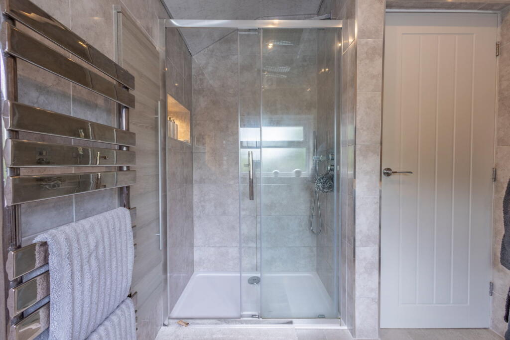 Additional image 18 of Holly Road, Oldbury, B68 0AU