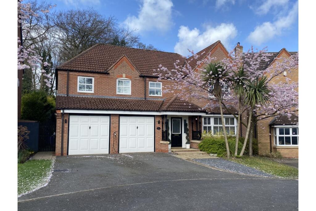 Paddock Close, Mansfield, NG18 - View 2