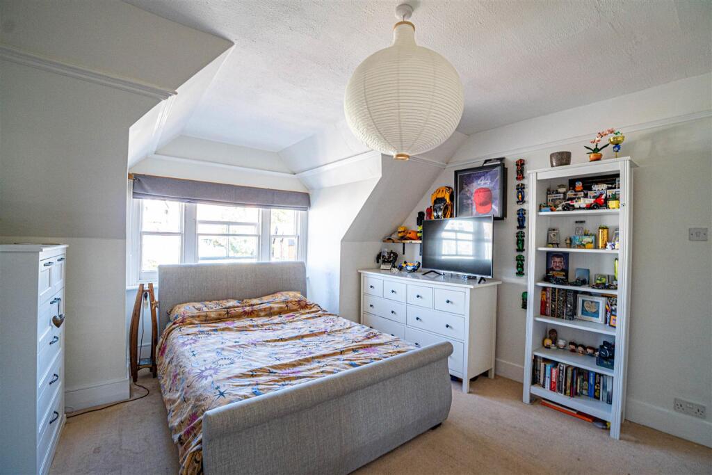 Apartment in St Leonards-on-sea, Silverhill - View 5