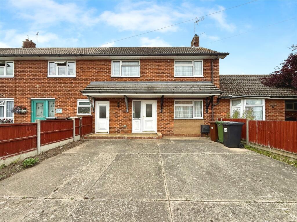 3-bed terraced on Birchwood Avenue, Lincoln, Lincolnshire, LN6, £155,000