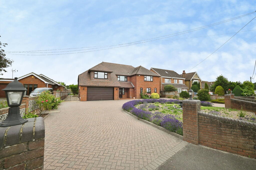 Main image of property: Lower Rainham Road, Rainham, Gillingham, ME8 7TX