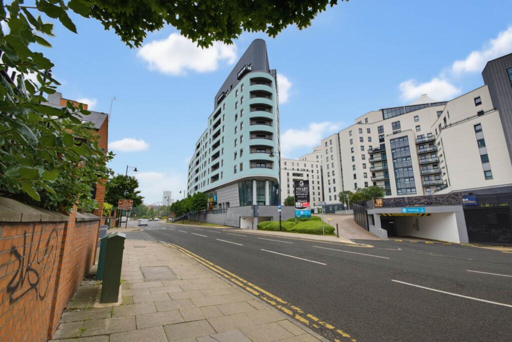 Main image of property: Apartment 607 The Gateway West, East Street, City Centre, Leeds West Yorkshire, LS9 8DR