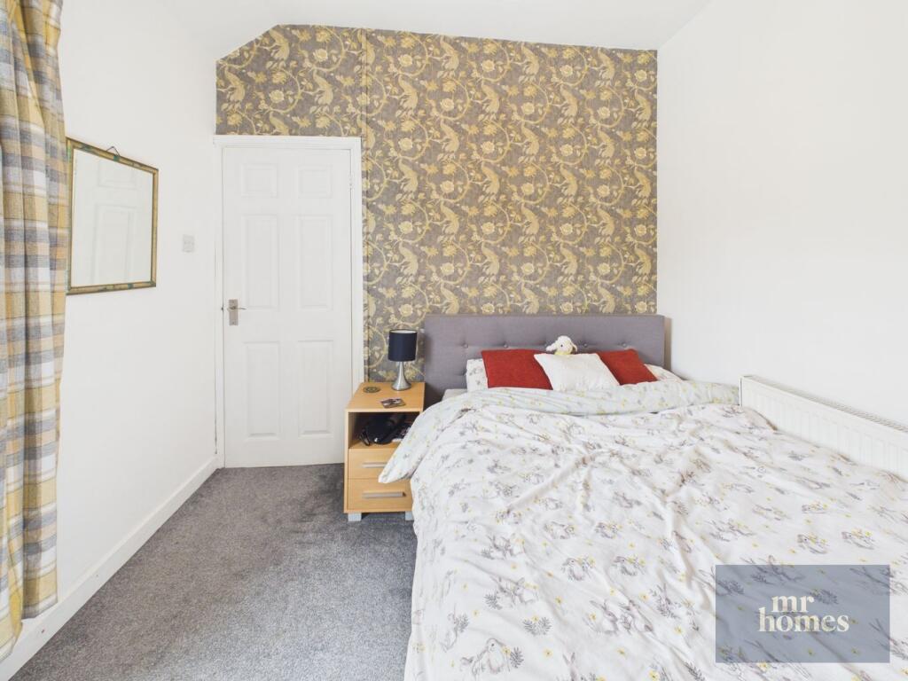 House in Crosskeys, Caerphilly - View 4