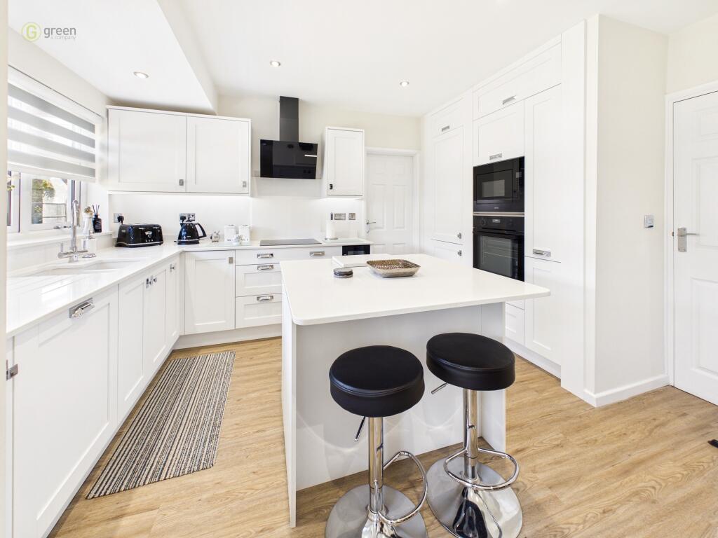 Harvey Drive, Sutton Coldfield, B75 photo 5