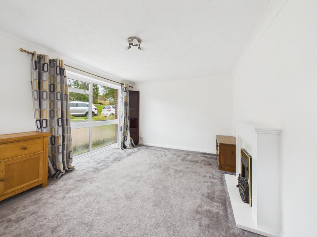 House in Redhill - View 3